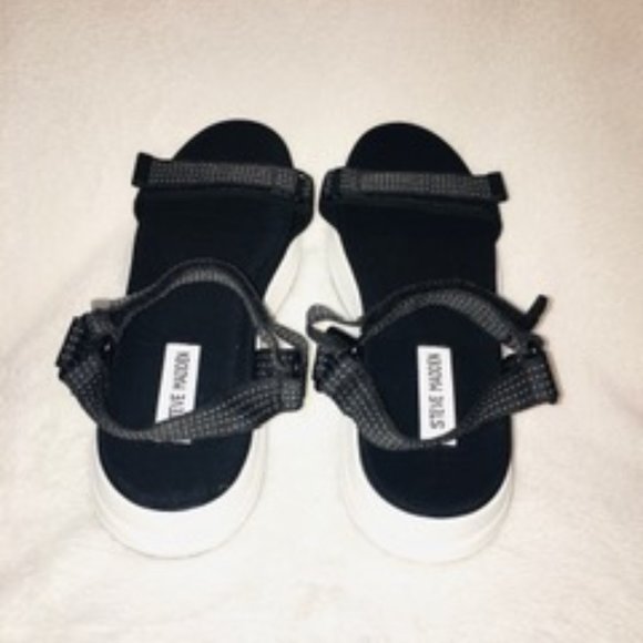 (NEW) Steve Madden Sandals - Size 9 - Picture 7 of 9